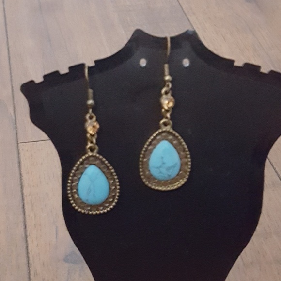 Urban Boutique Jewelry - Urban Boutique-Turquoise&Rhinestone Drop‎ Earrings